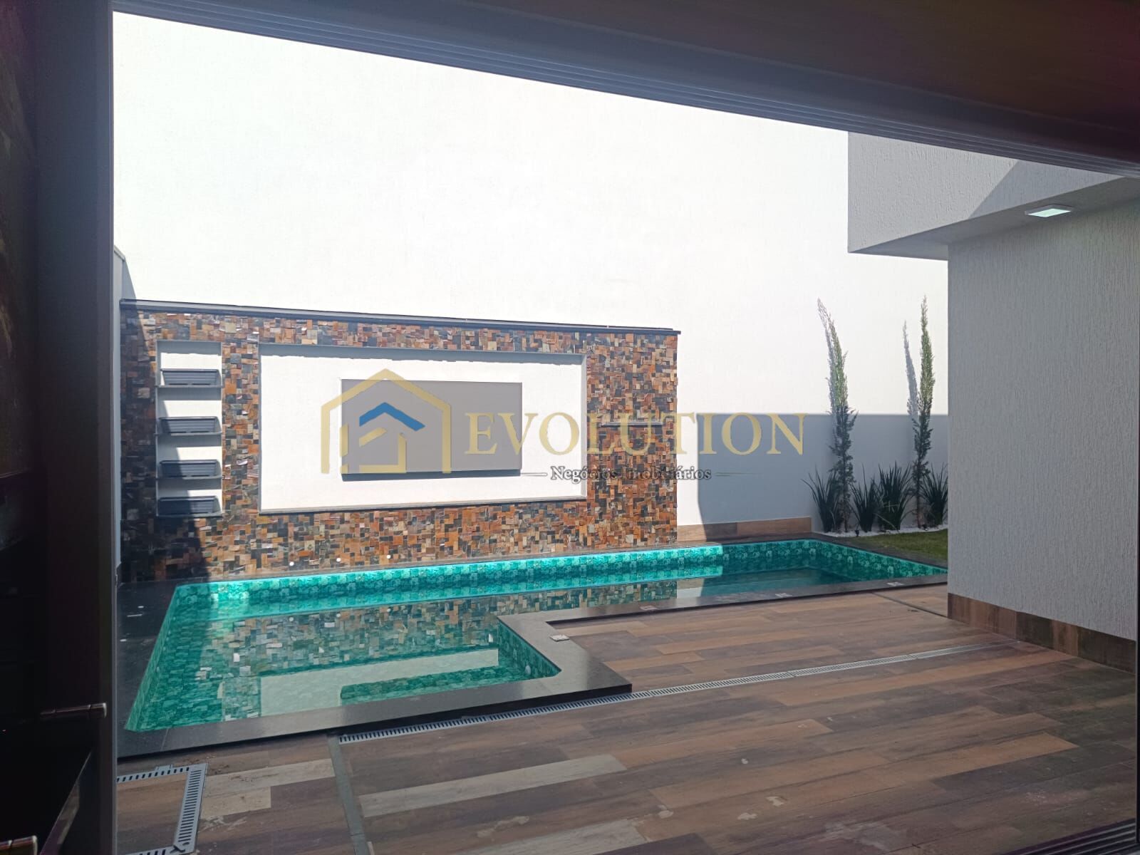 Casa à venda com 3 quartos, 230m² - Foto 6