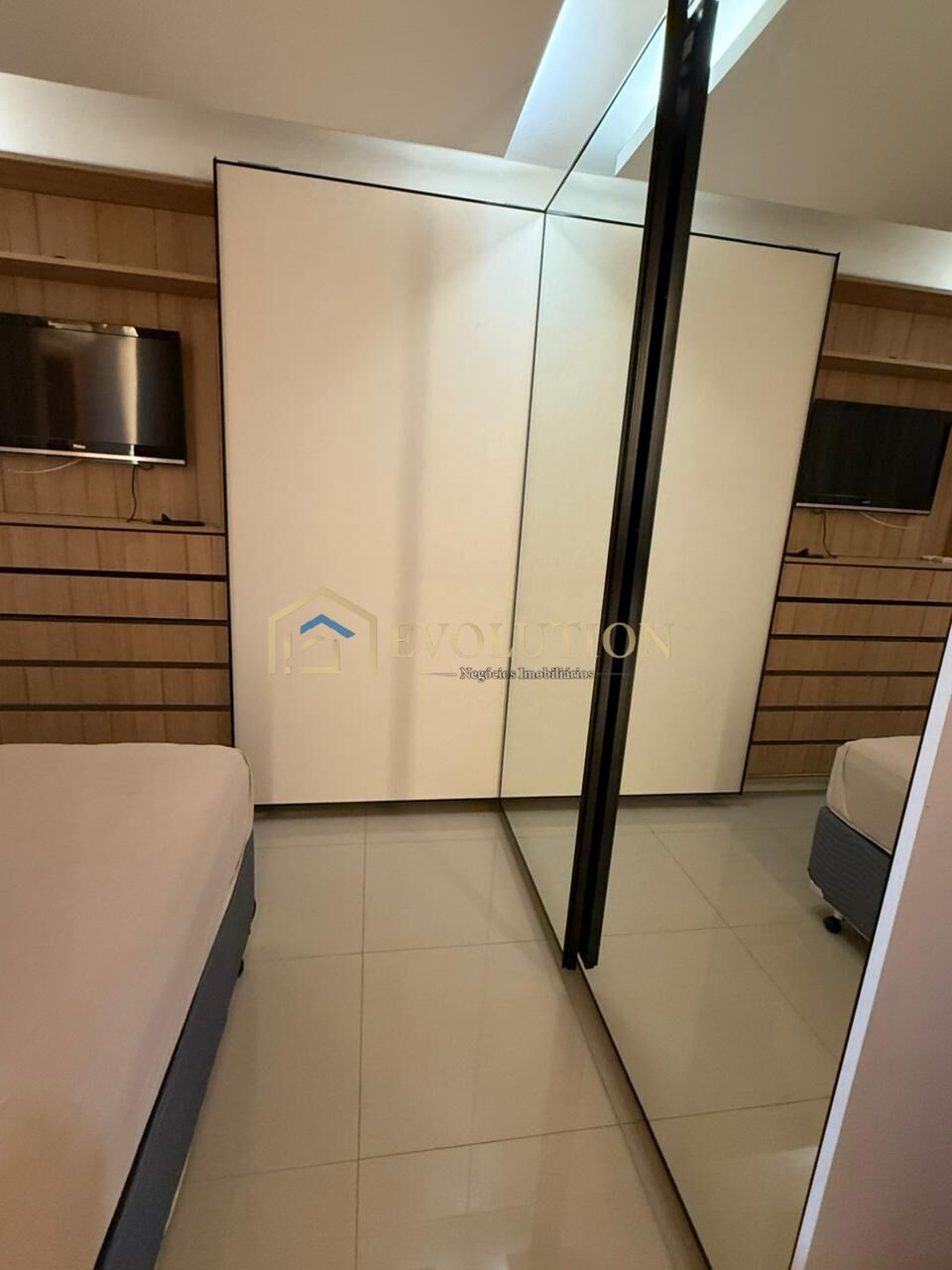 Apartamento para alugar com 3 quartos, 77m² - Foto 9