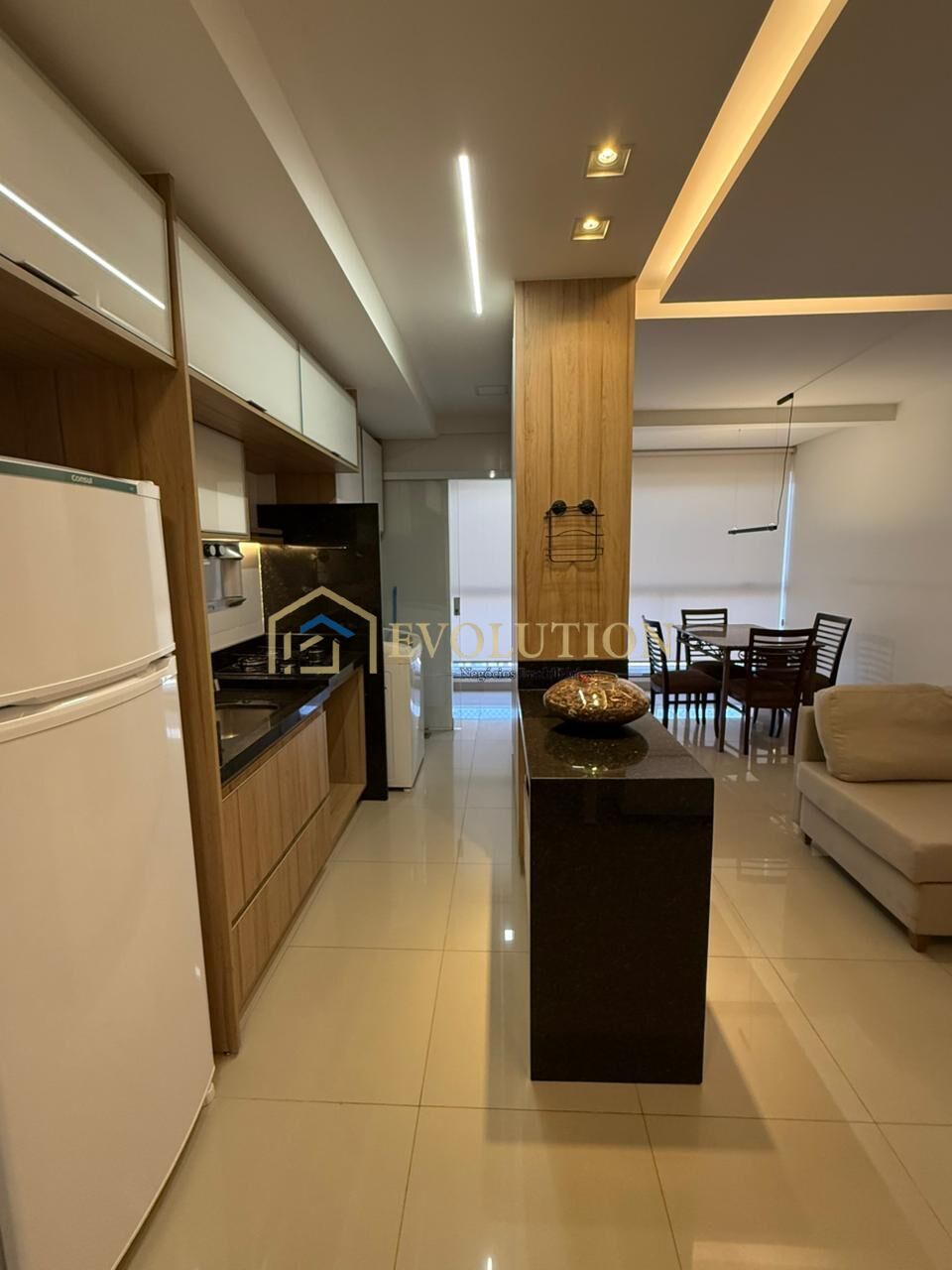 Apartamento para alugar com 3 quartos, 77m² - Foto 12
