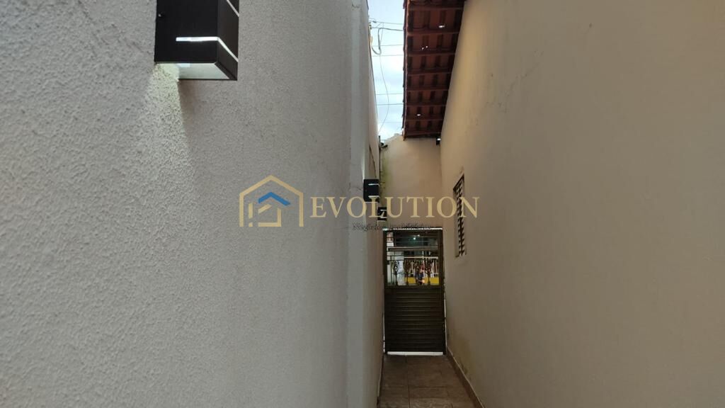 Casa, 3 quartos, 250 m² - Foto 12