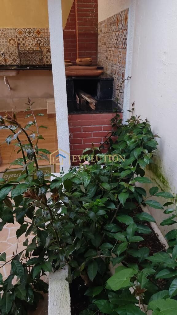 Casa, 3 quartos, 250 m² - Foto 11