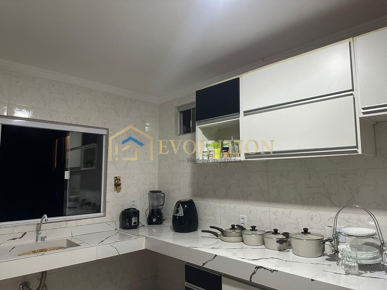 Casa, 3 quartos, 250 m² - Foto 1