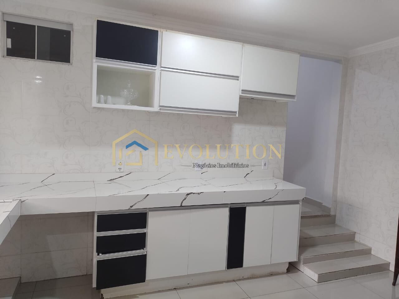 Casa, 3 quartos, 250 m² - Foto 2