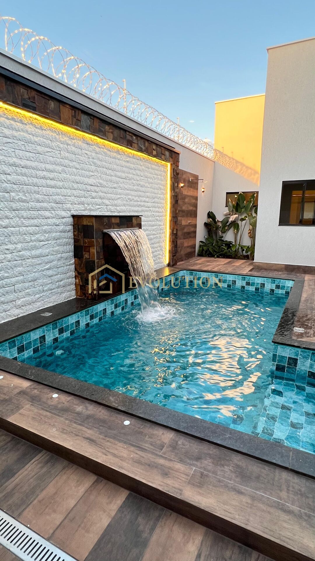 Casa à venda com 3 quartos, 200m² - Foto 13