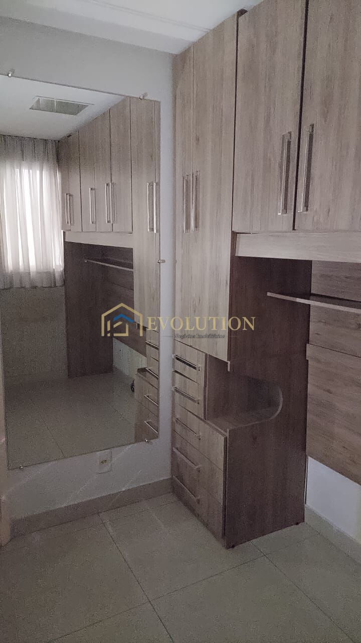 Apartamento para alugar com 3 quartos, 167m² - Foto 13