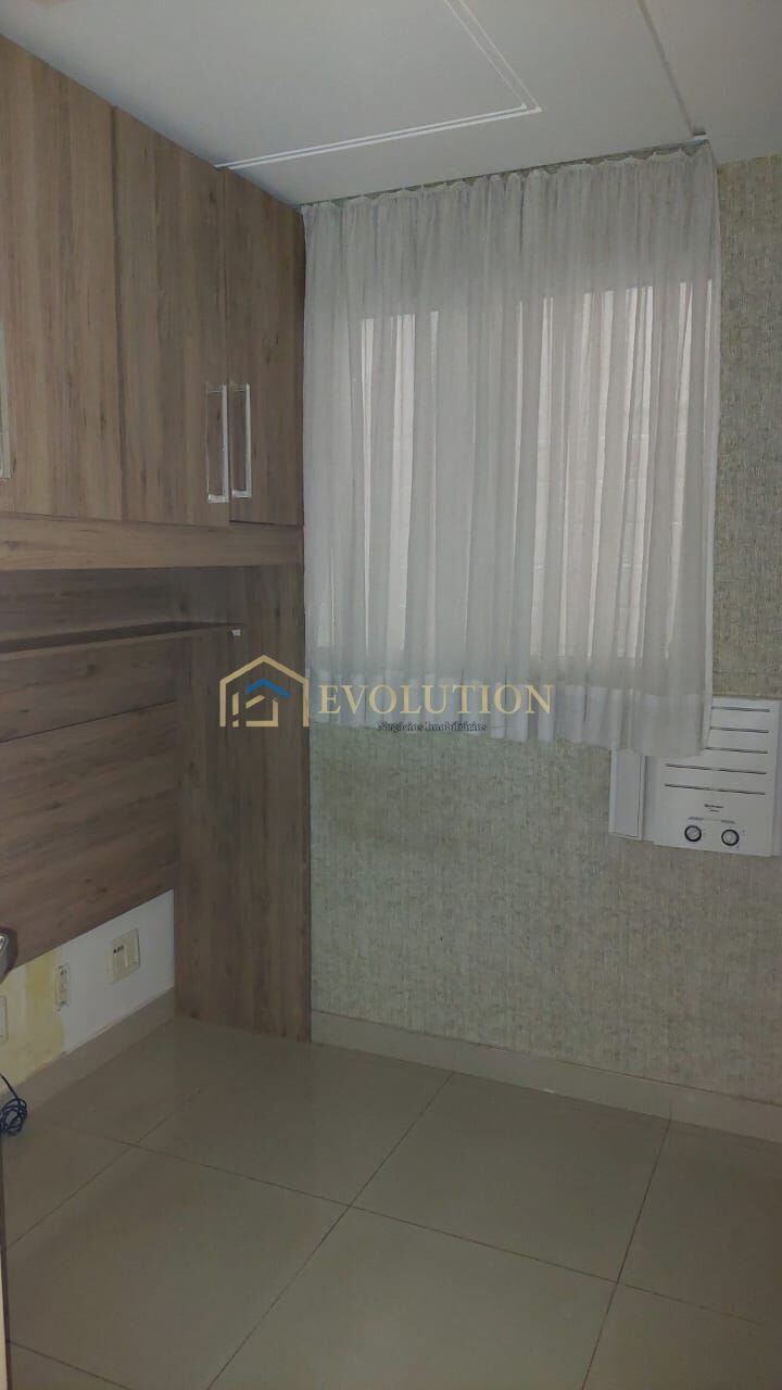 Apartamento para alugar com 3 quartos, 167m² - Foto 12