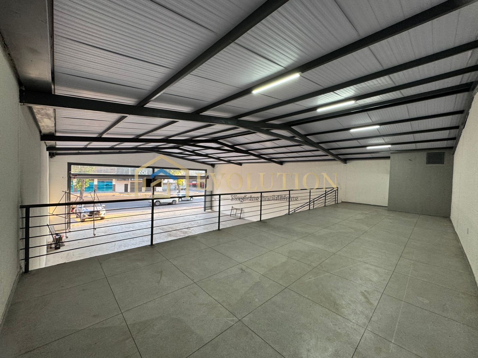 Loja-Salão para alugar, 300m² - Foto 3