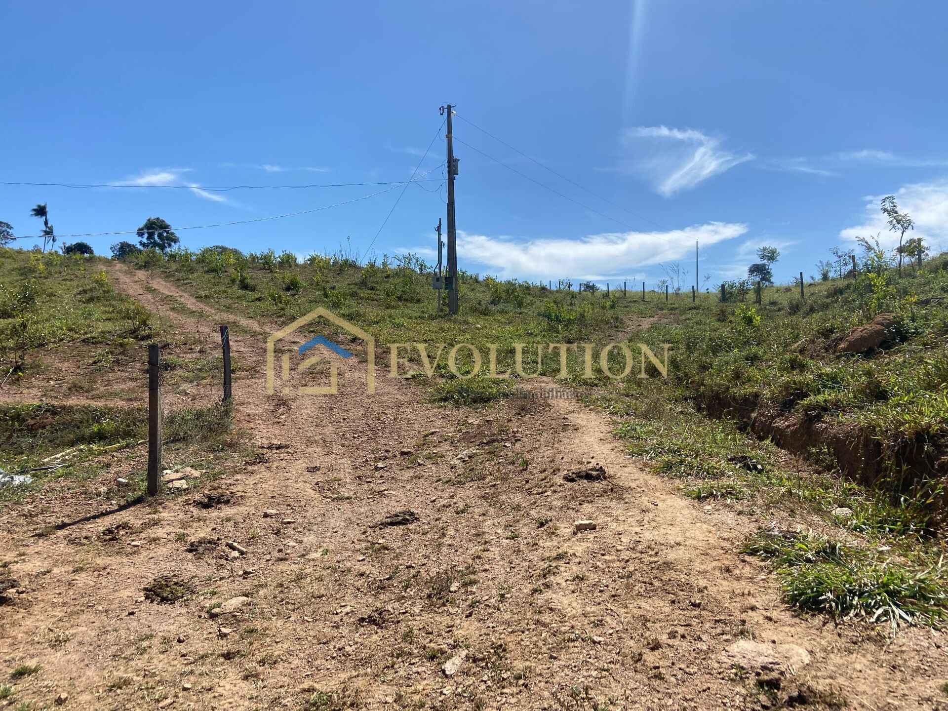 Sítio à venda com 6 quartos, 100000m² - Foto 12