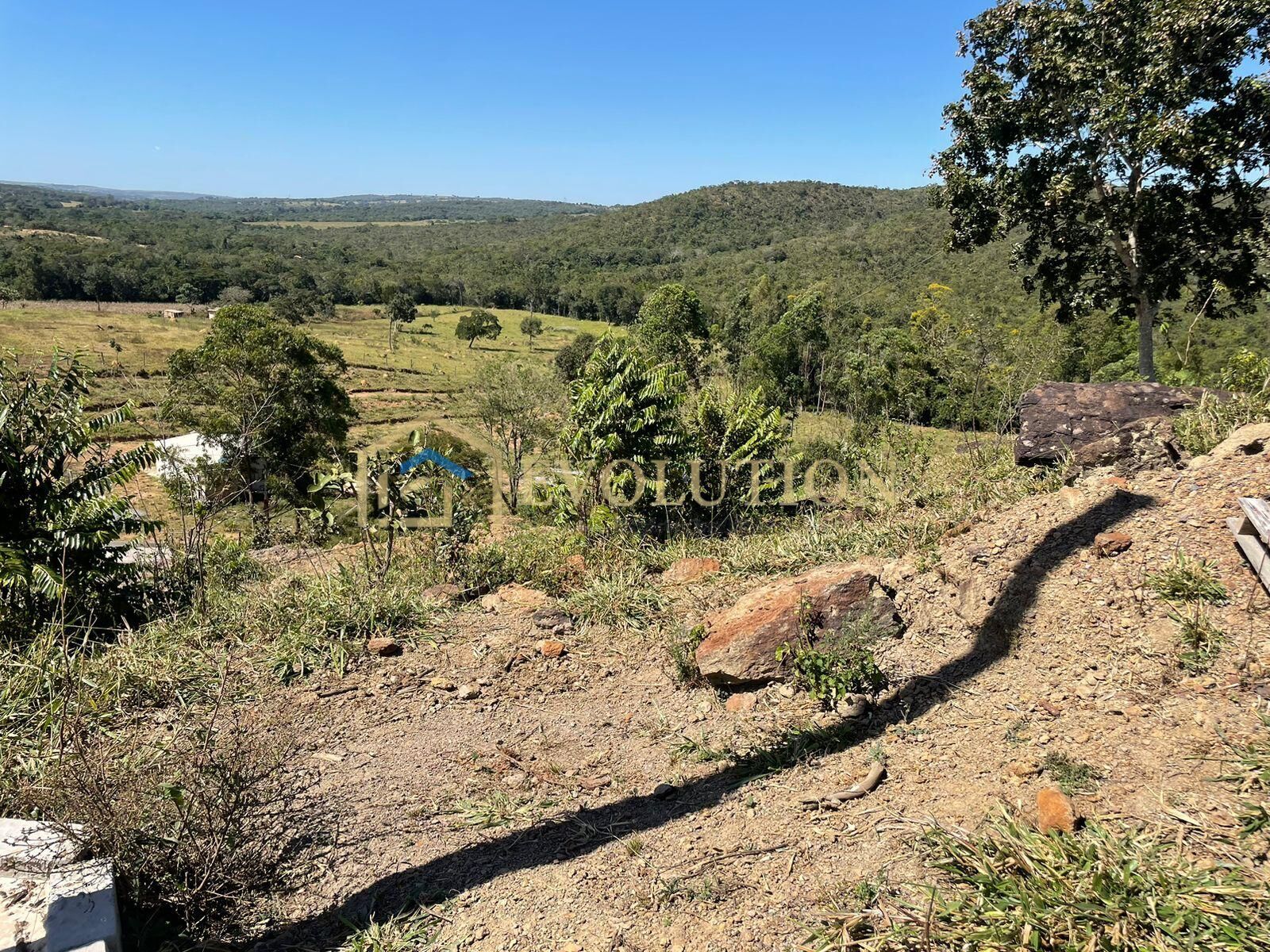 Sítio à venda com 6 quartos, 100000m² - Foto 2