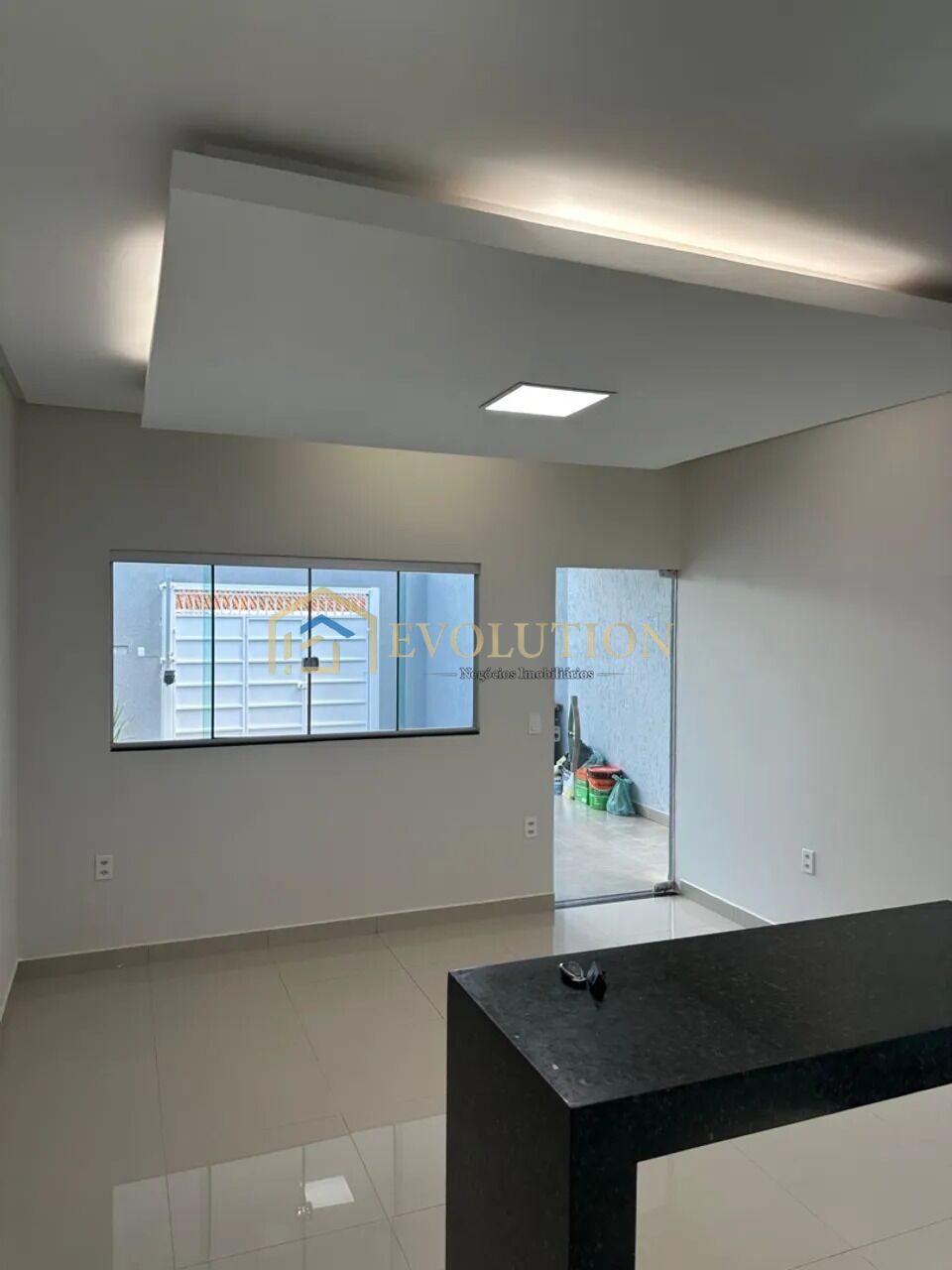 Casa à venda com 3 quartos, 122m² - Foto 3