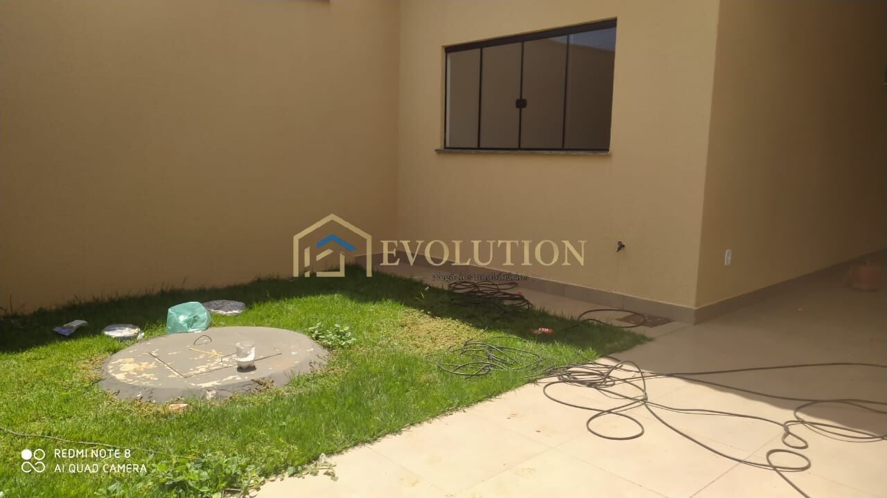 Casa à venda com 3 quartos, 114m² - Foto 8