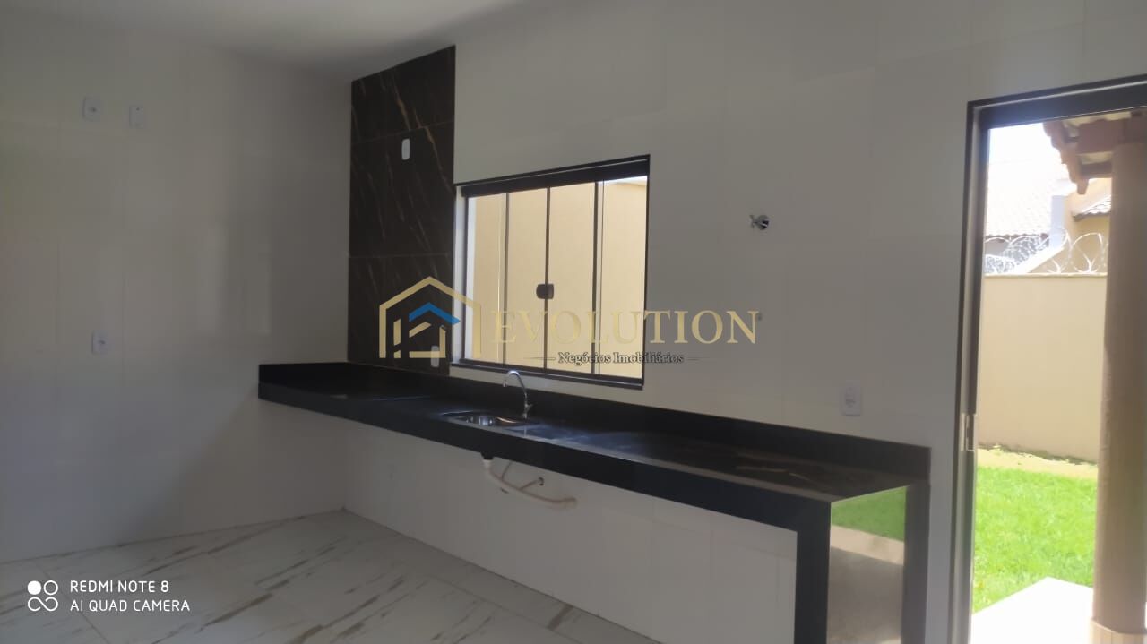 Casa à venda com 3 quartos, 114m² - Foto 16