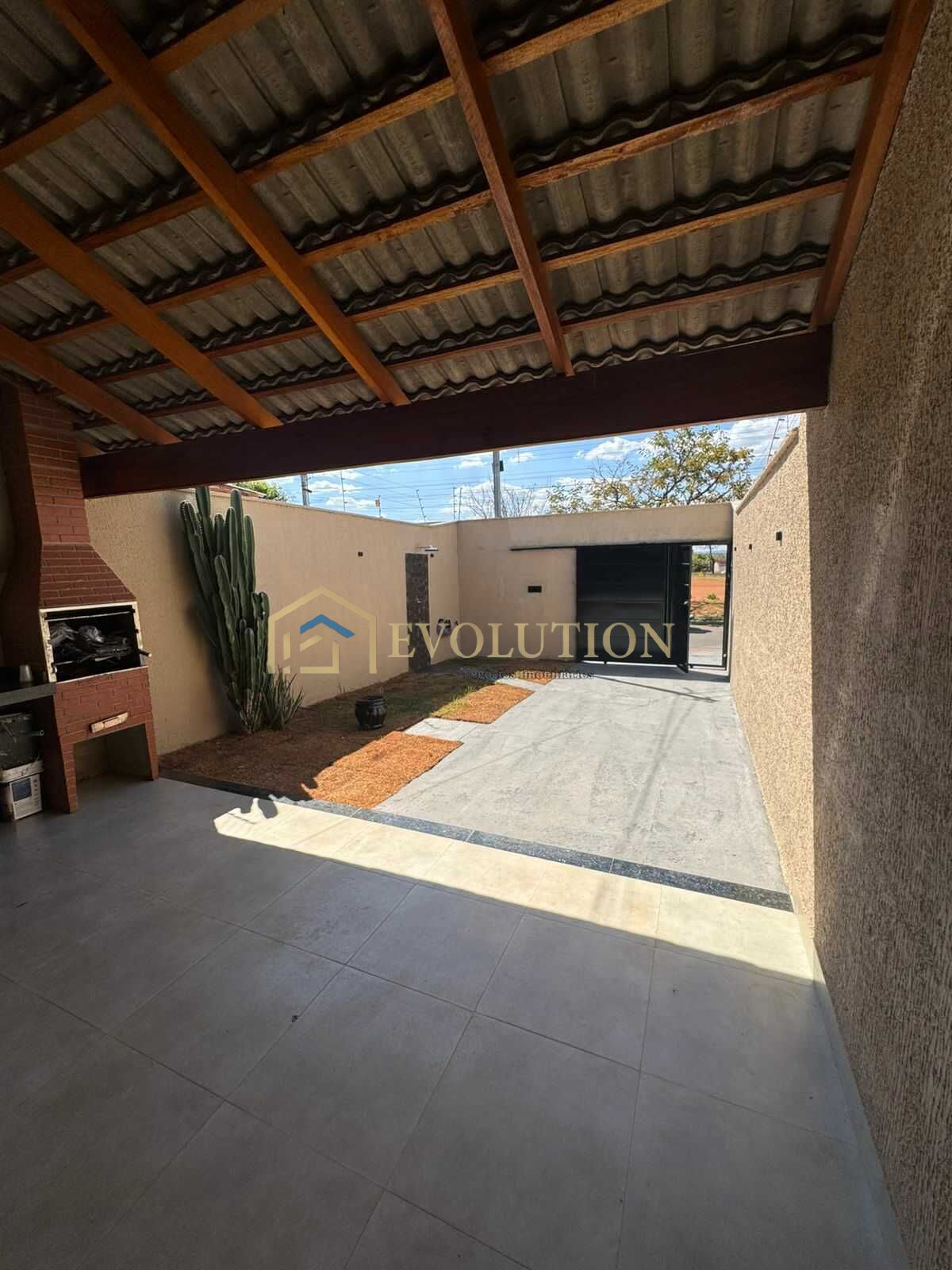 Casa, 2 quartos, 84 m² - Foto 1