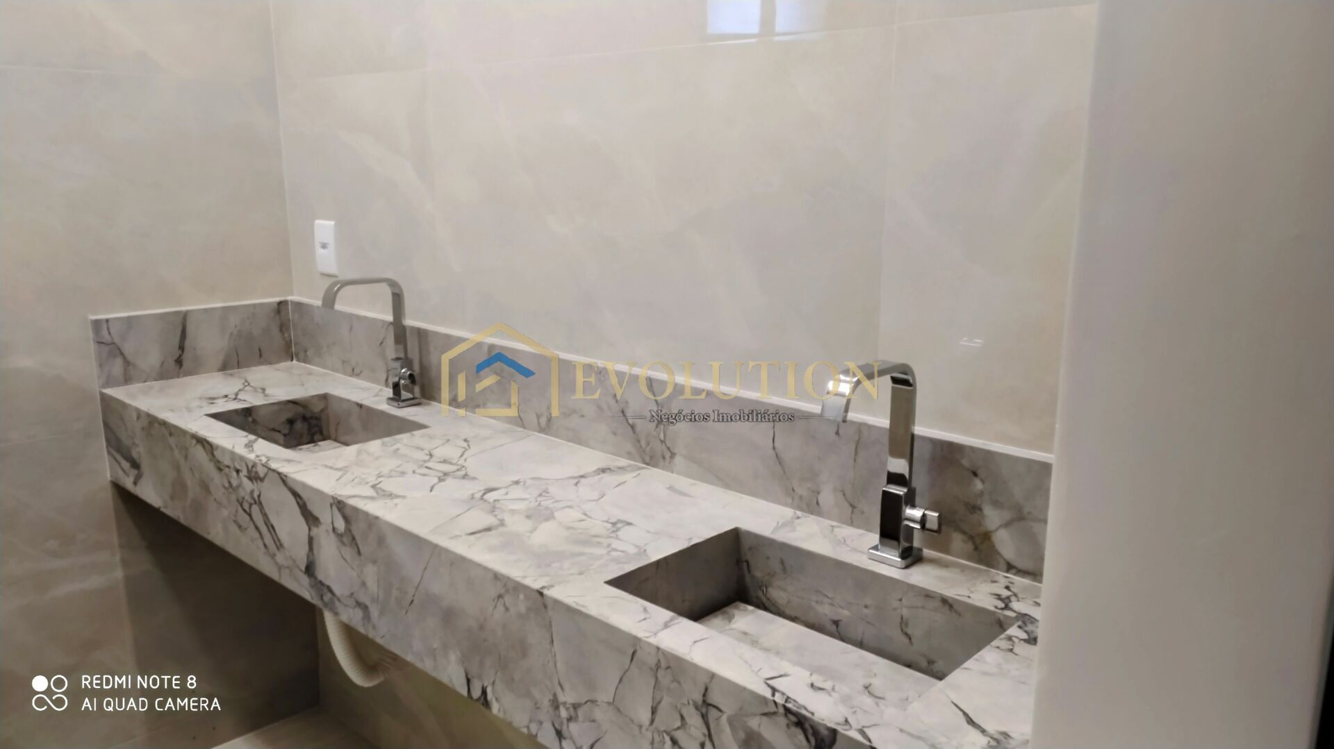 Casa à venda com 3 quartos, 185m² - Foto 22