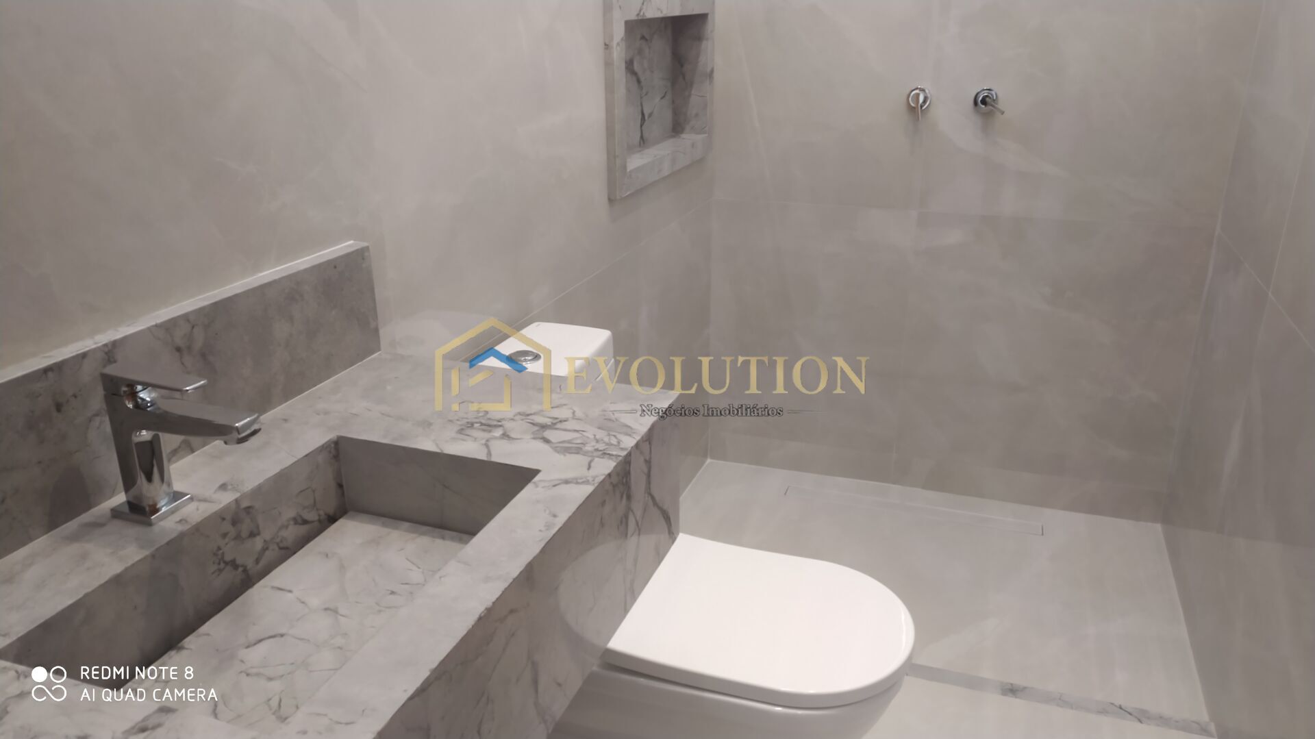 Casa à venda com 3 quartos, 185m² - Foto 18