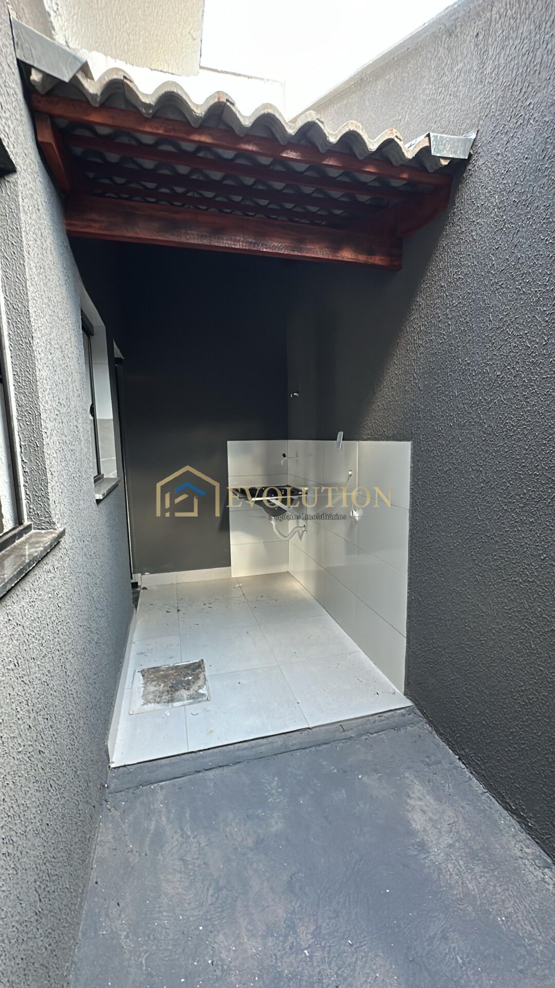 Casa à venda com 2 quartos, 72m² - Foto 10
