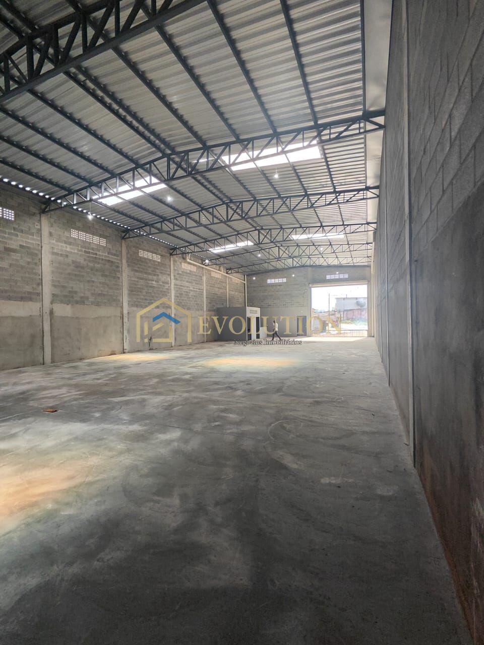 Loja-Salão para alugar, 410m² - Foto 1