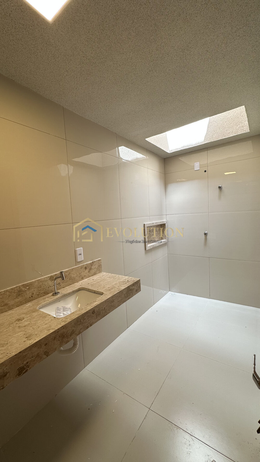 Casa à venda com 2 quartos, 73m² - Foto 20