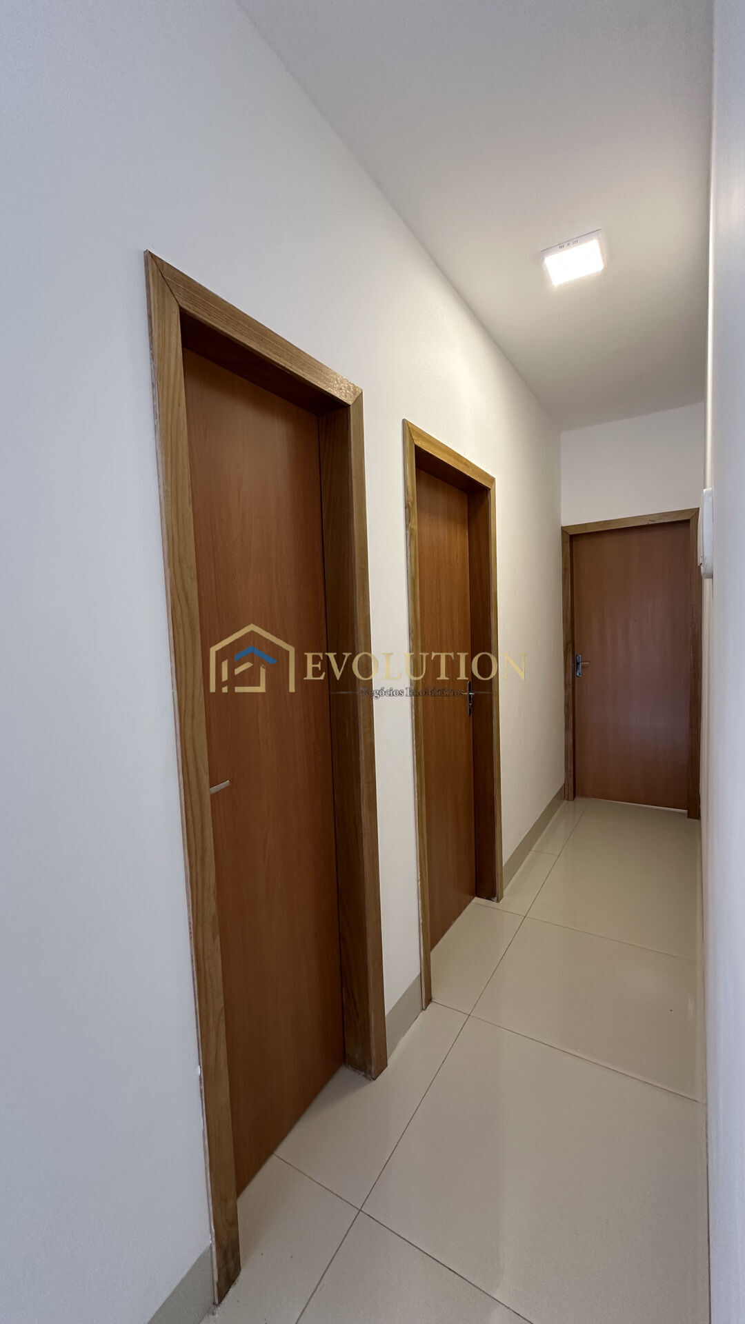 Casa à venda com 2 quartos, 73m² - Foto 14