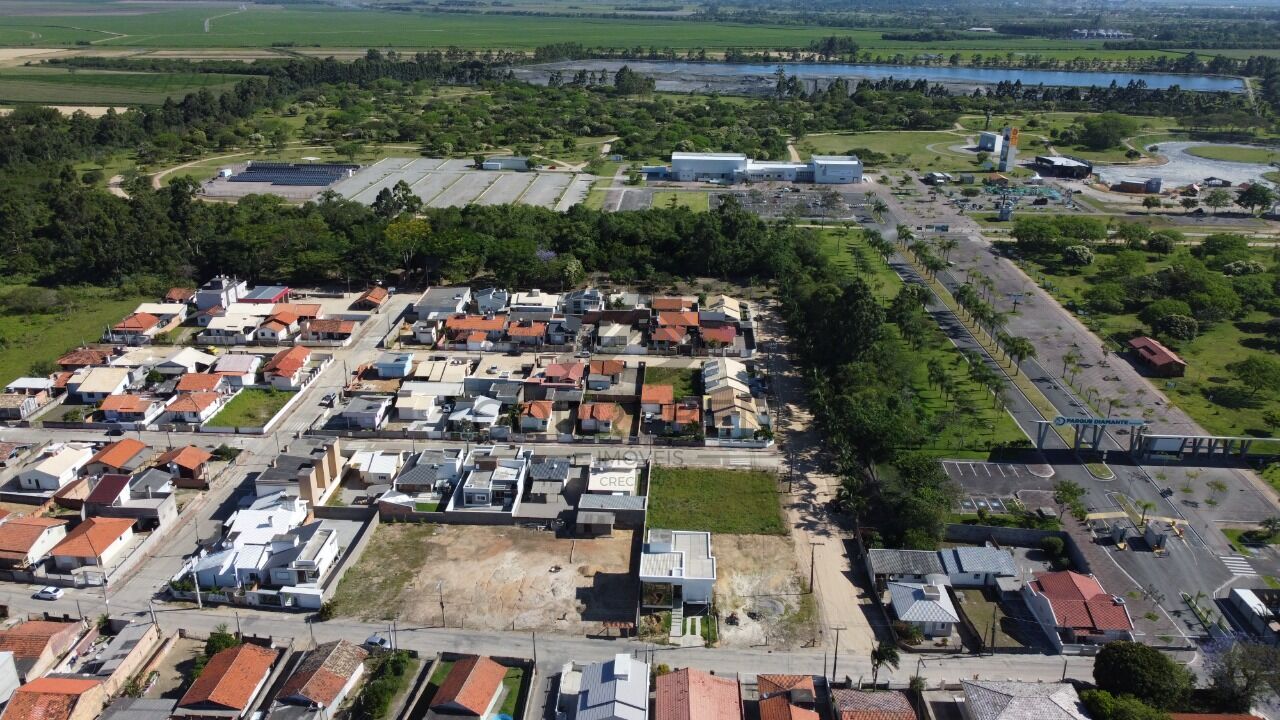 Terreno à venda, 650m² - Foto 1