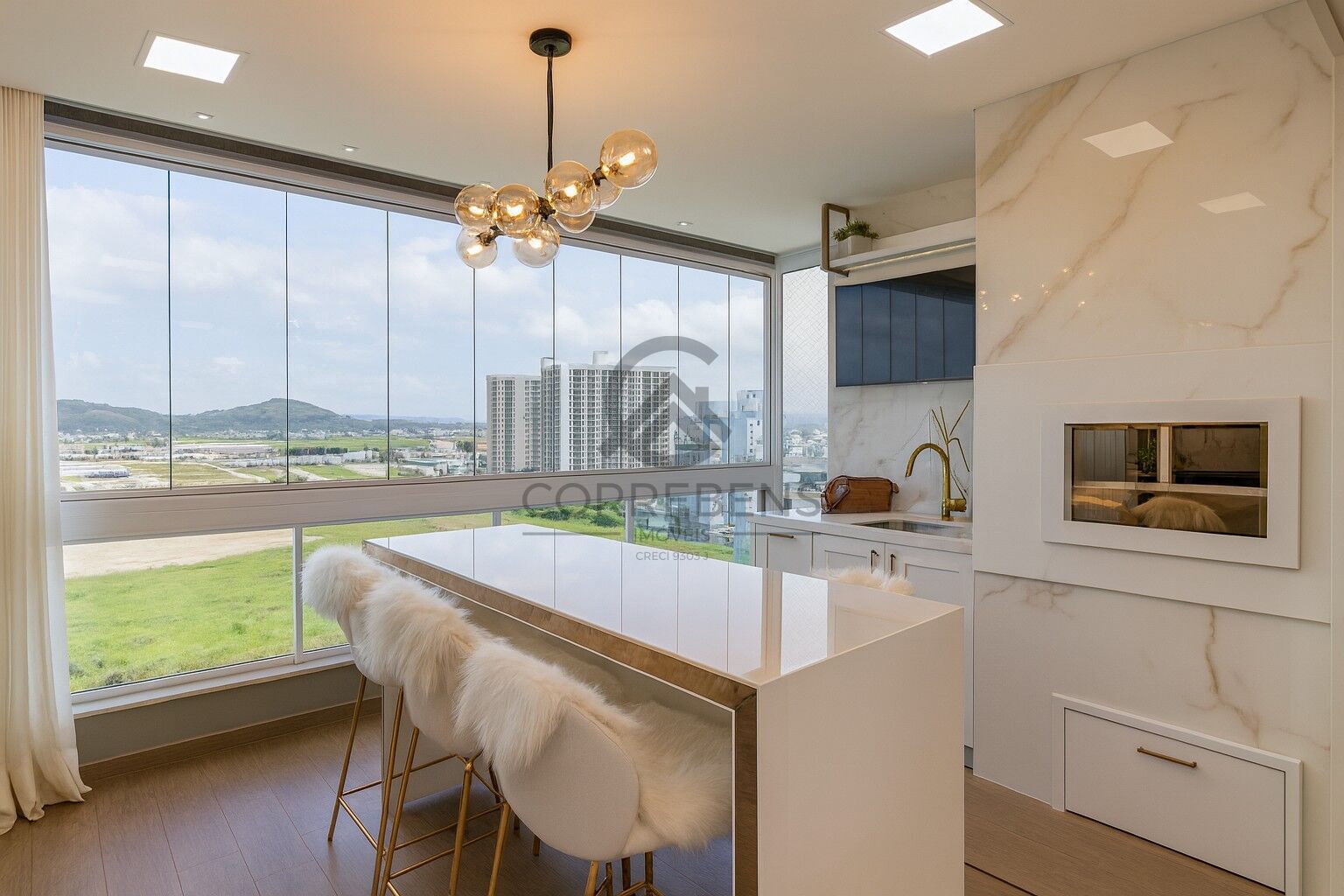 Apartamento, 3 quartos, 207 m² - Foto 1