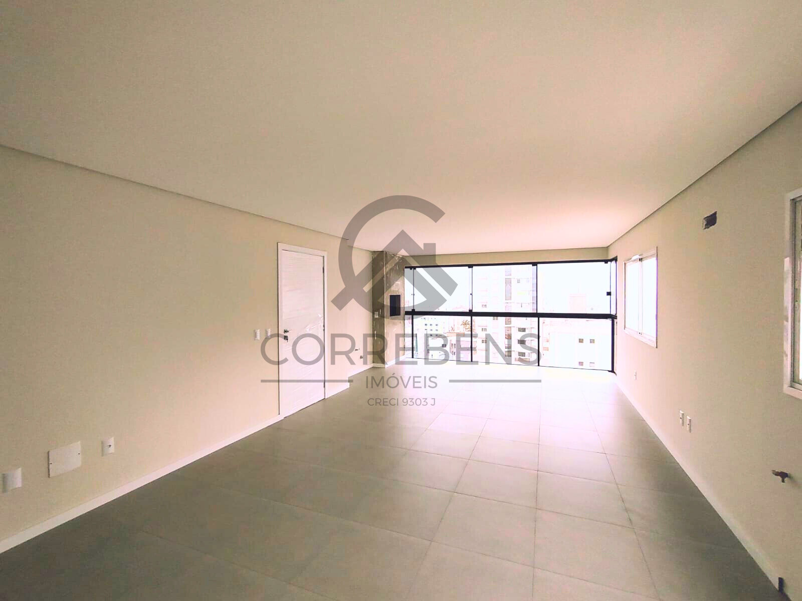 Apartamento à venda com 2 quartos, 103m² - Foto 7