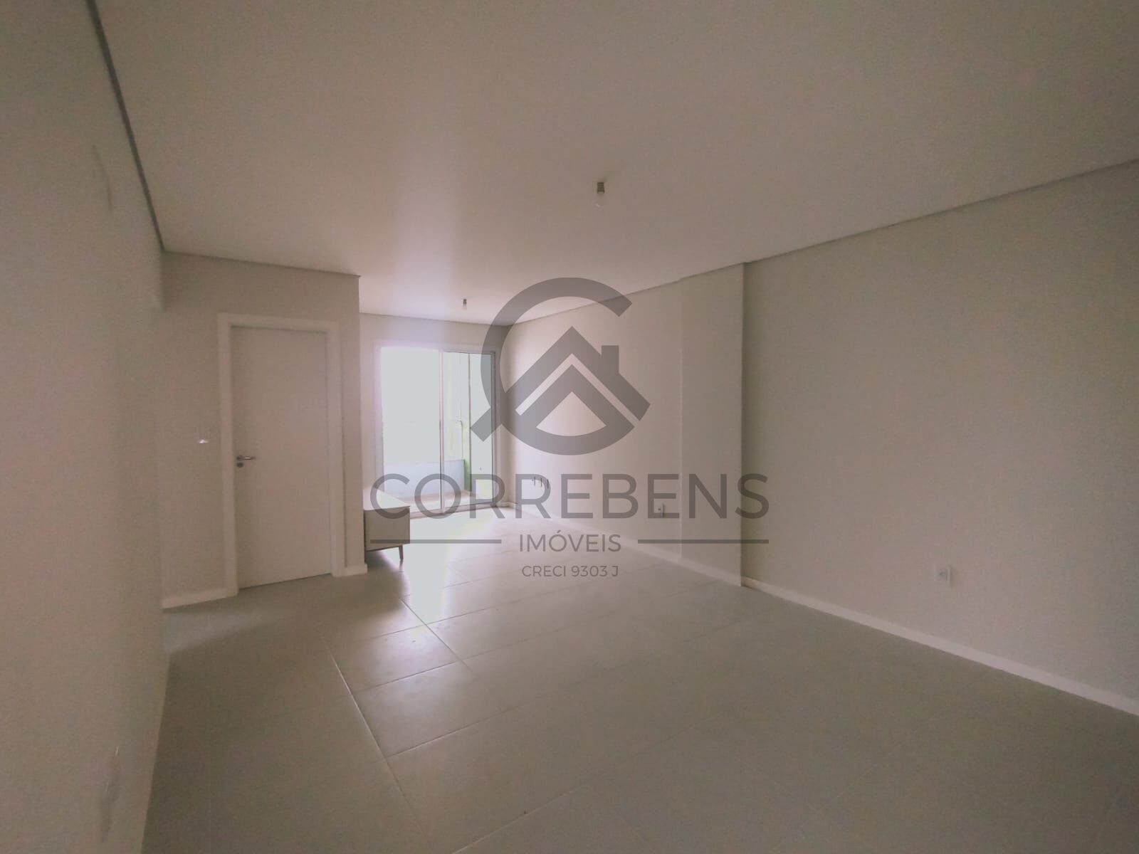 Apartamento à venda com 2 quartos, 70m² - Foto 23