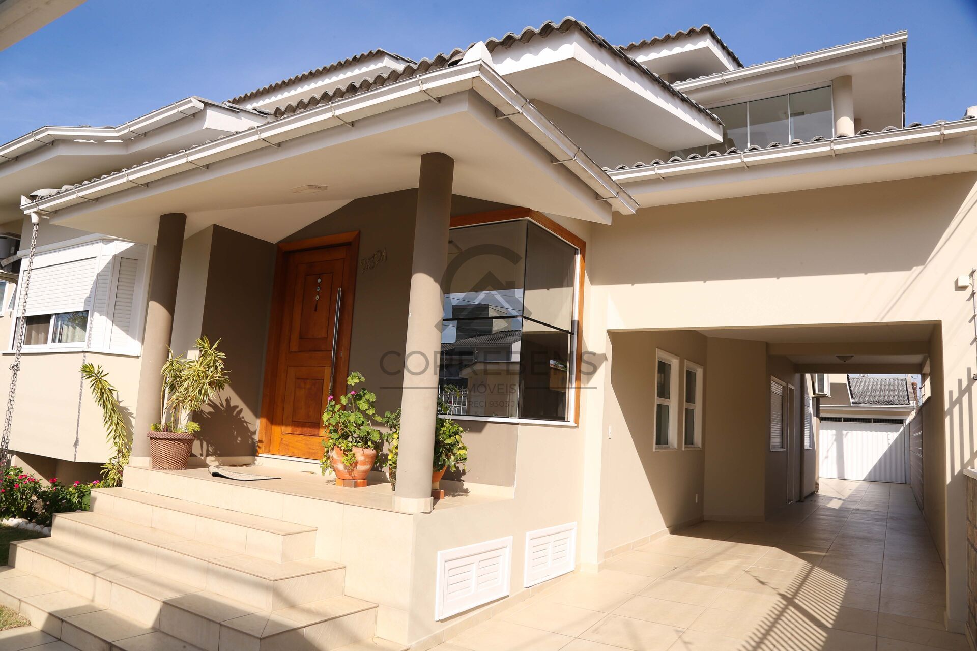 Casa, 5 quartos, 251 m² - Foto 2