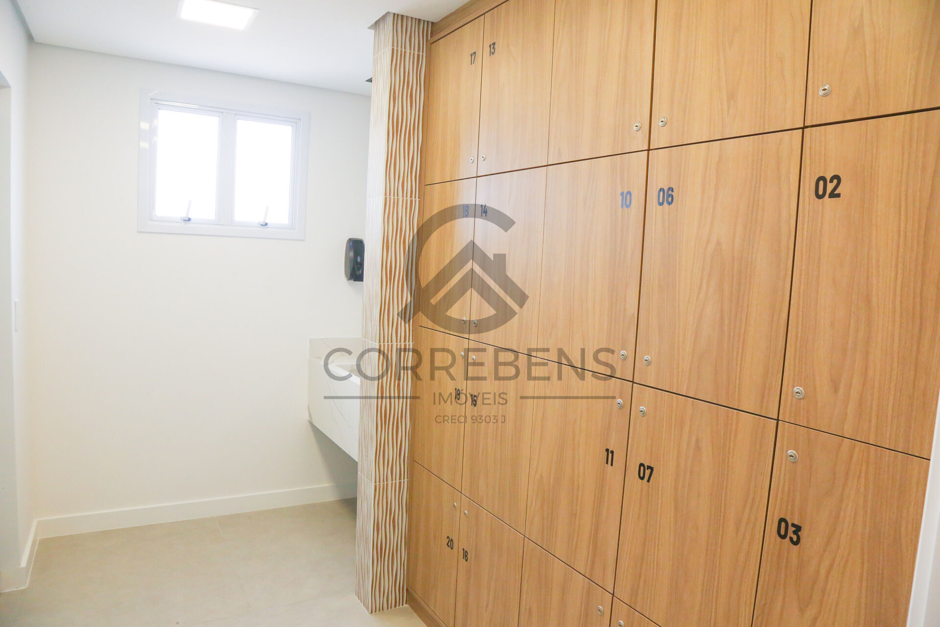 Apartamento à venda com 3 quartos, 169m² - Foto 19