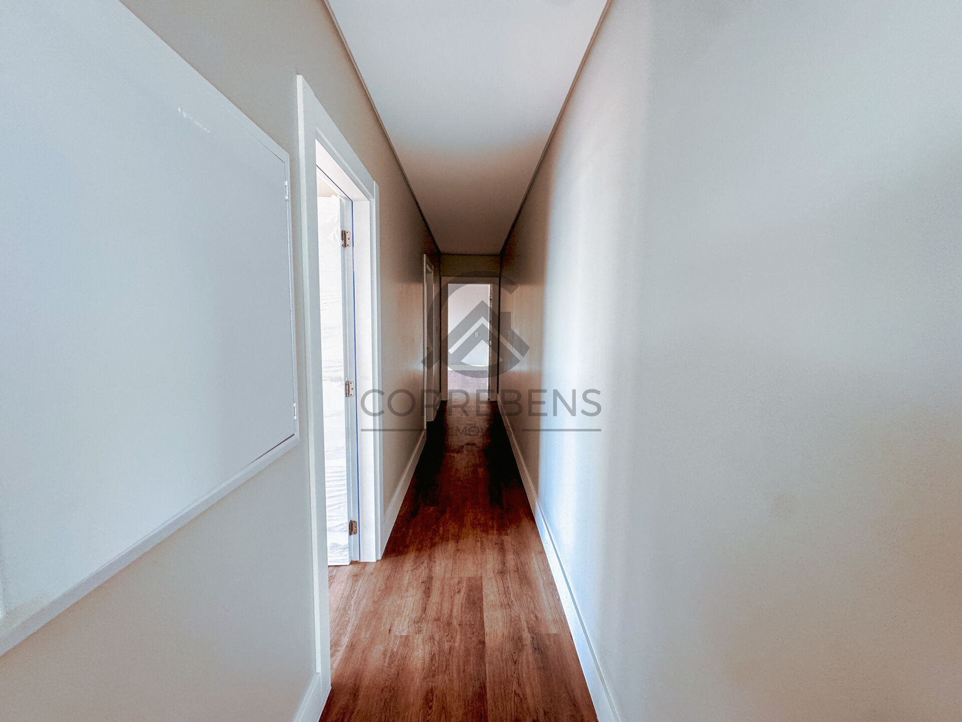 Apartamento à venda com 3 quartos, 262m² - Foto 10
