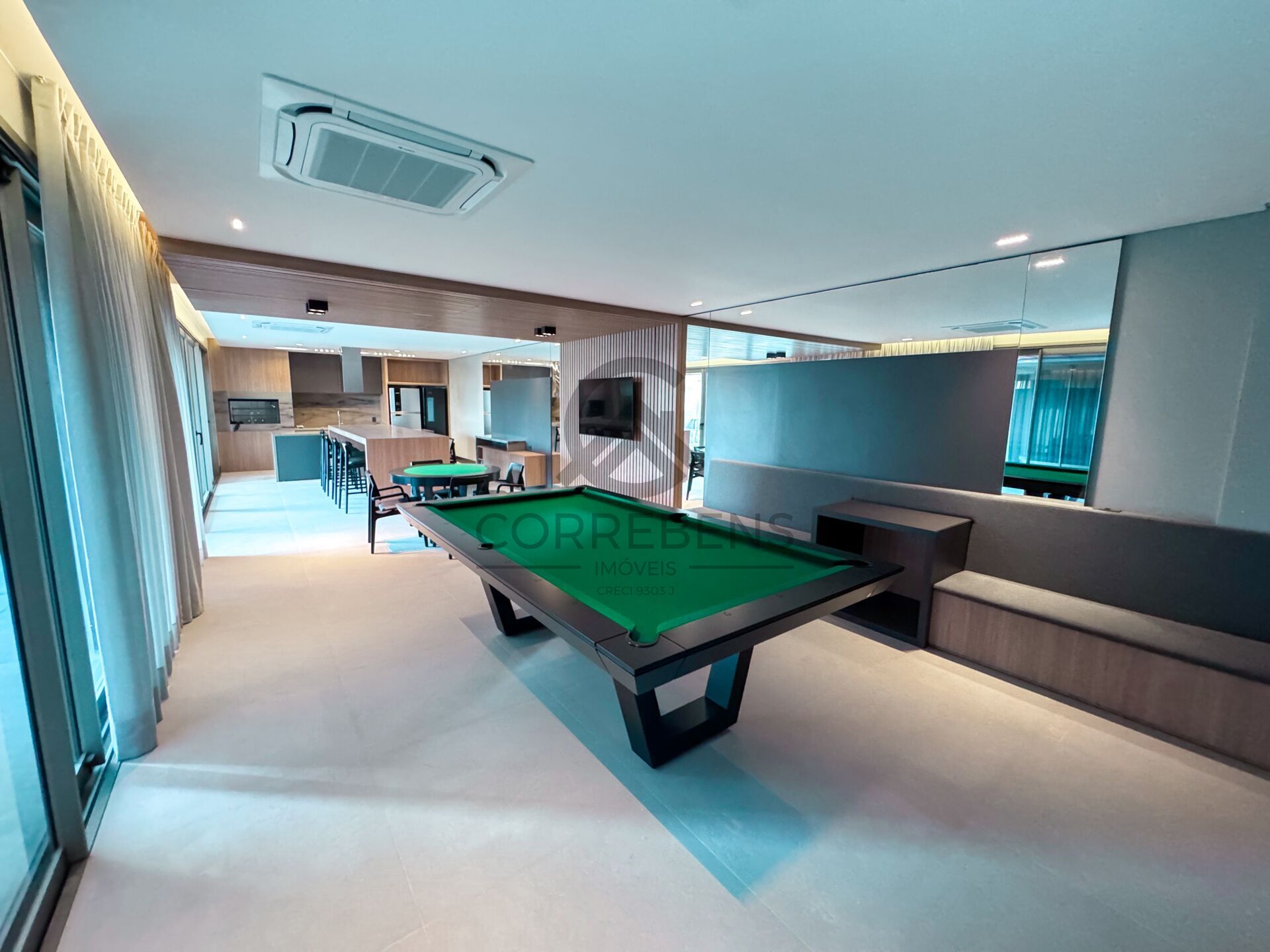 Apartamento à venda com 3 quartos, 262m² - Foto 34