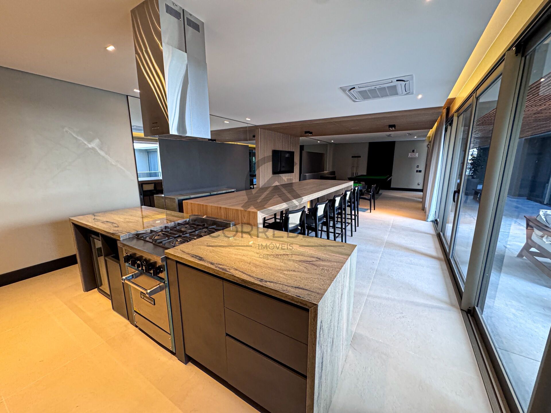 Apartamento à venda com 3 quartos, 262m² - Foto 29