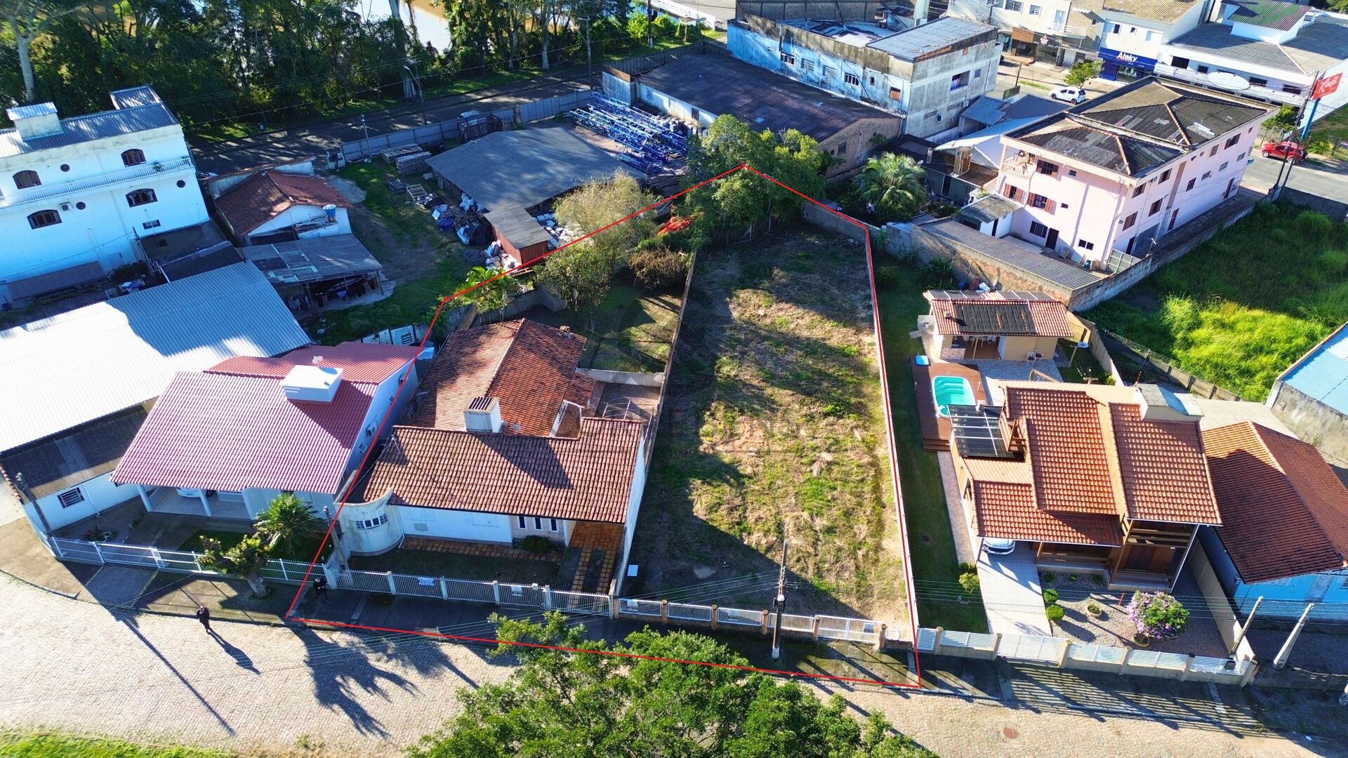 Terreno, 1380 m² - Foto 1