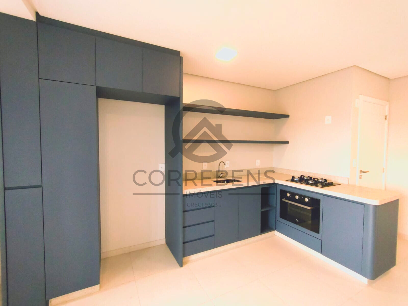 Apartamento à venda com 2 quartos, 65m² - Foto 17