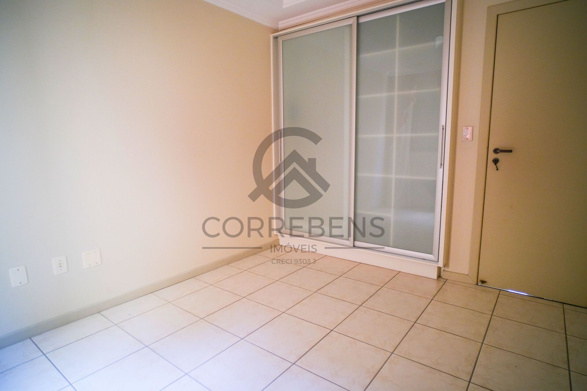 Apartamento à venda com 4 quartos, 148m² - Foto 18