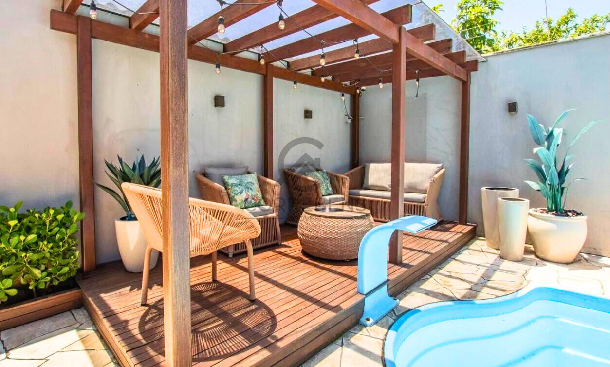 Casa, 3 quartos, 228 m² - Foto 4