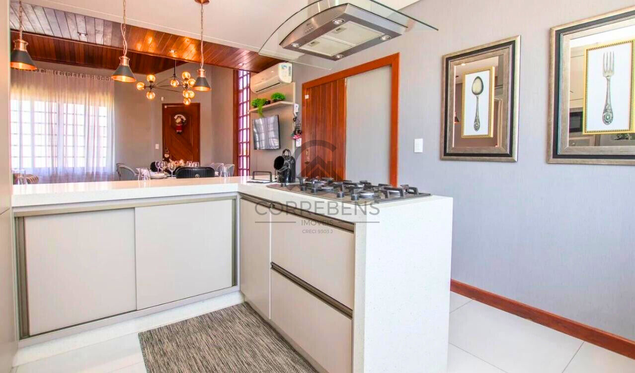 Casa, 3 quartos, 228 m² - Foto 8