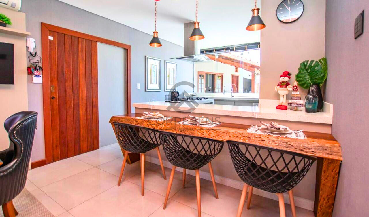 Casa, 3 quartos, 228 m² - Foto 12