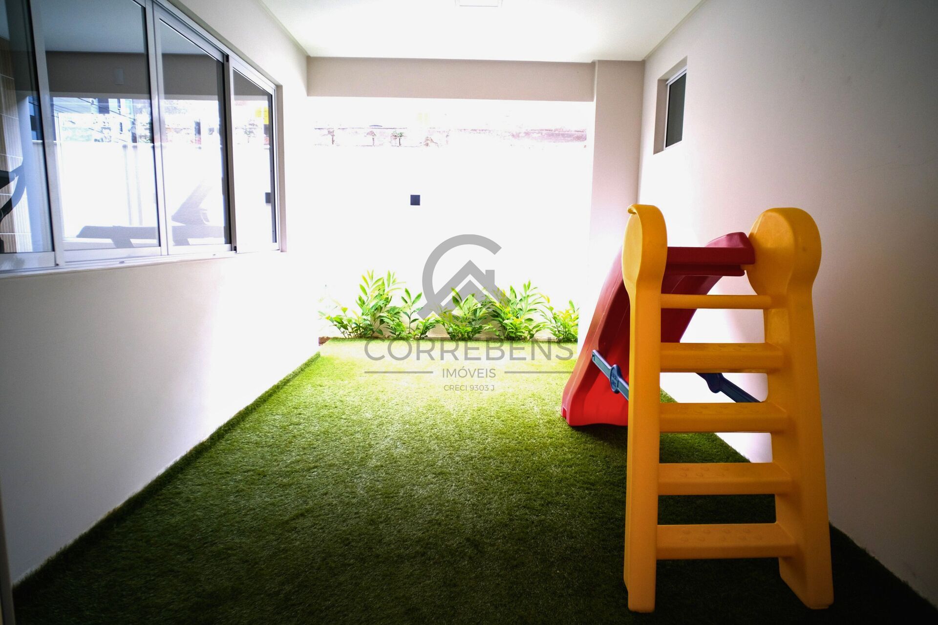 Apartamento à venda com 2 quartos, 63m² - Foto 27