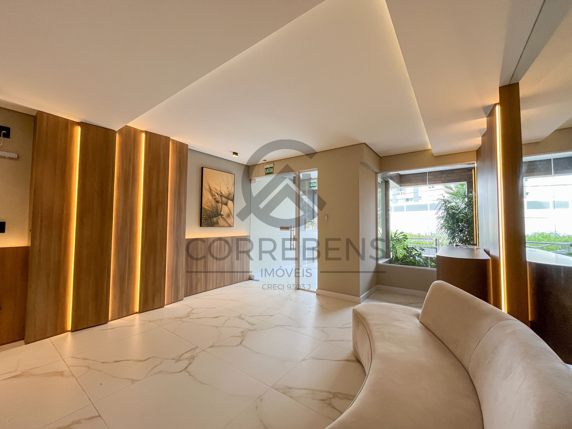 Apartamento à venda com 2 quartos, 74m² - Foto 3