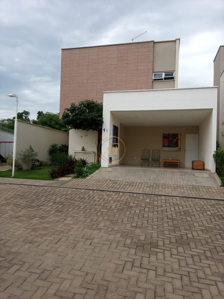 Casa, 4 quartos, 156 m² - Foto 1