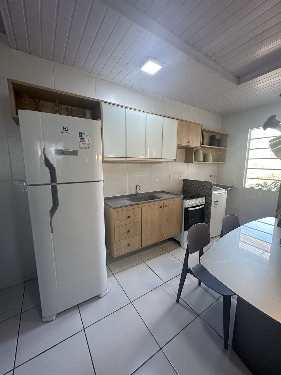 Apartamento à venda com 3 quartos, 59m² - Foto 3