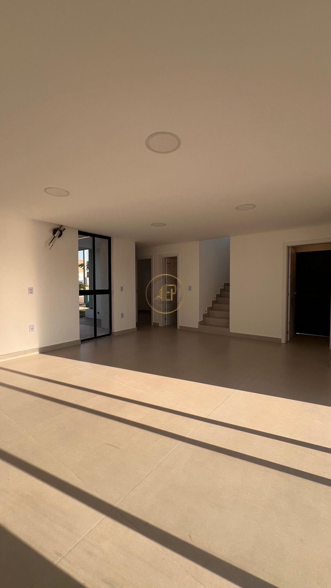 Casa, 3 quartos, 190 m² - Foto 2