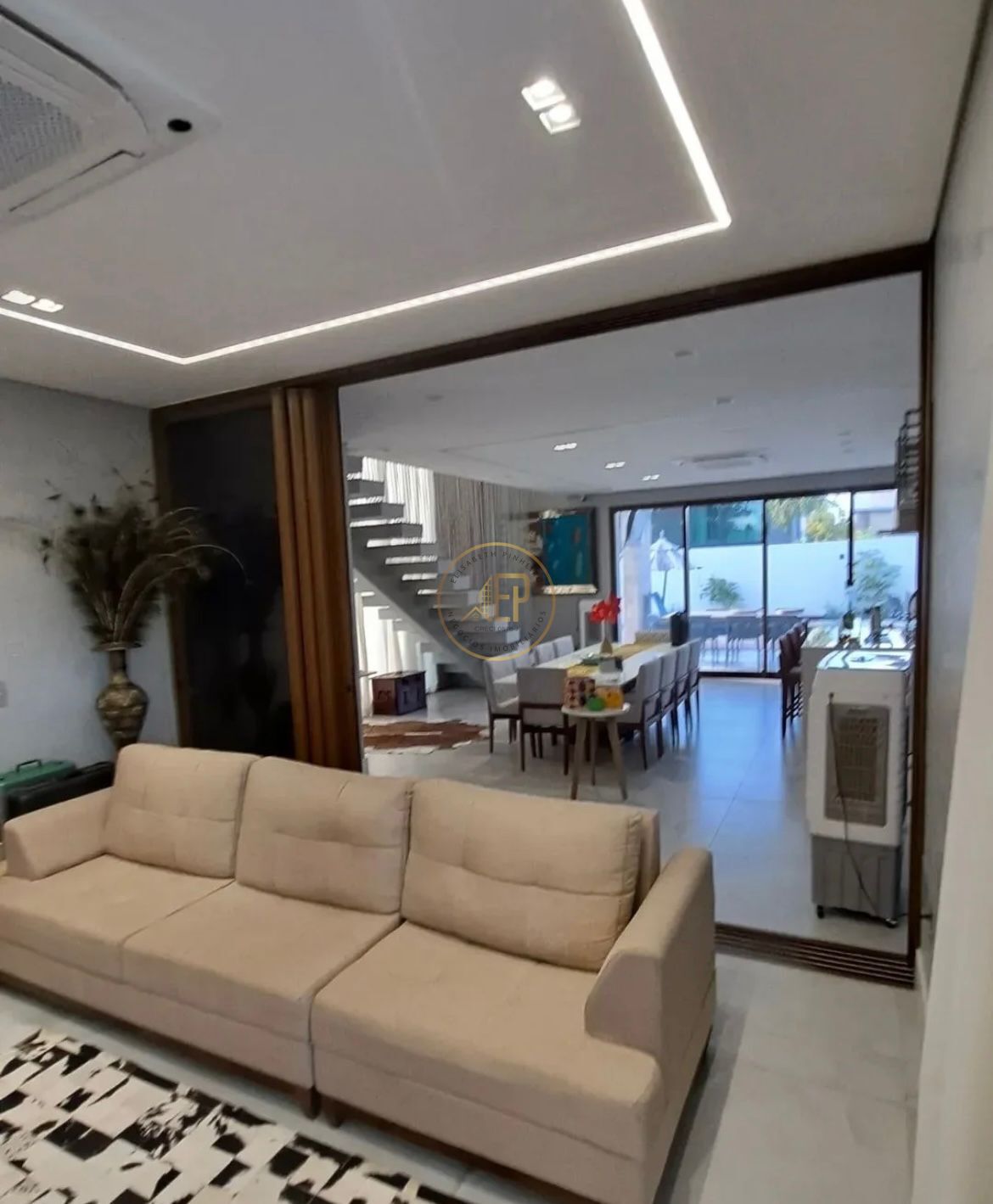 Casa, 4 quartos, 330 m² - Foto 3