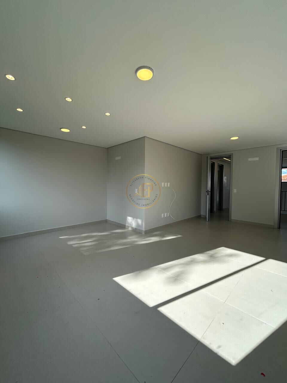 Casa, 4 quartos, 325 m² - Foto 12