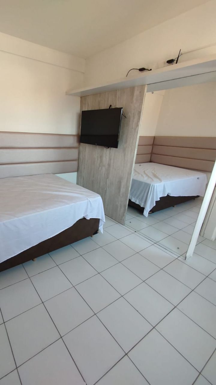 Apartamento à venda com 2 quartos, 52m² - Foto 2