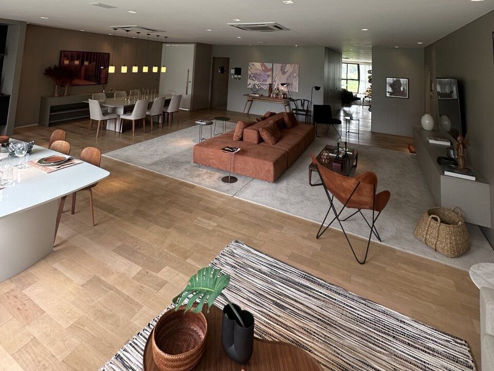 Apartamento à venda com 4 quartos, 279m² - Foto 2