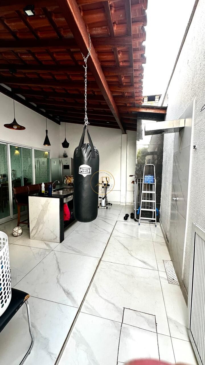 Casa, 4 quartos, 190 m² - Foto 11