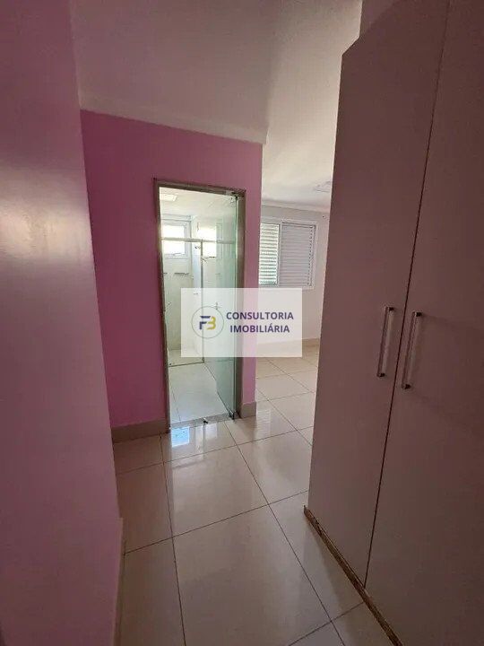 Apartamento à venda com 3 quartos, 138m² - Foto 4