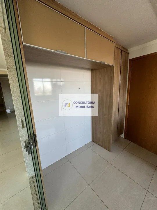 Apartamento à venda com 3 quartos, 138m² - Foto 14